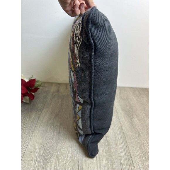 VTG Dakota Tapestry Pillow Nativity Decor Stained Glass Baby Jesus 16” - Picture 5 of 7